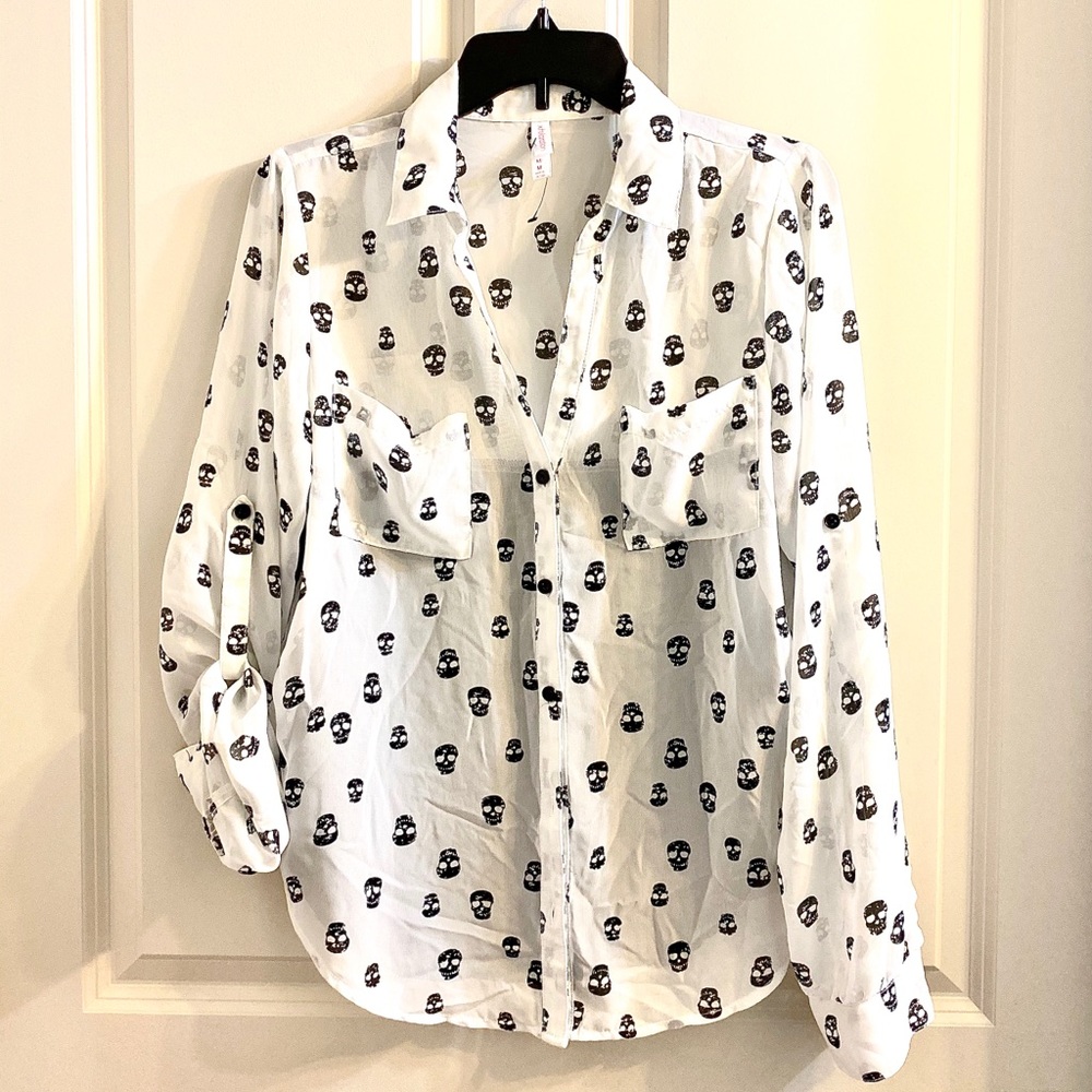 Skull blouse
